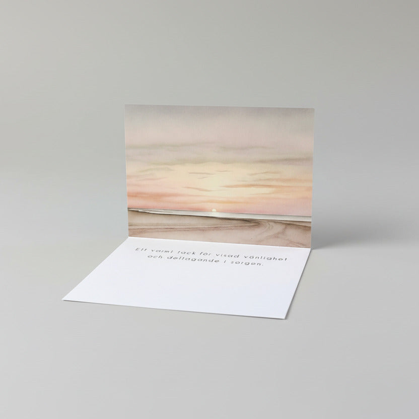 Färdiga tackkort till efter begravningen med motiv av solnedgång. 10st inklusive kuvert.