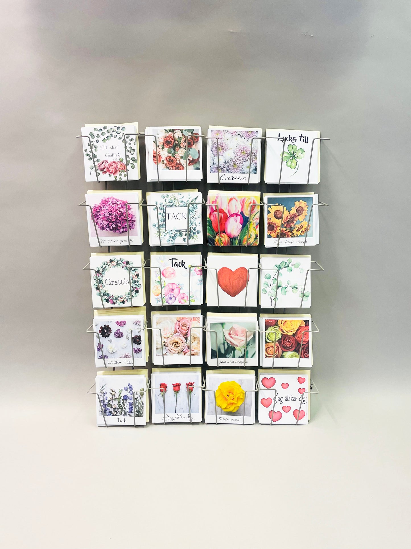 Wall rack 20 motifs with 100 large cards including envelopes.